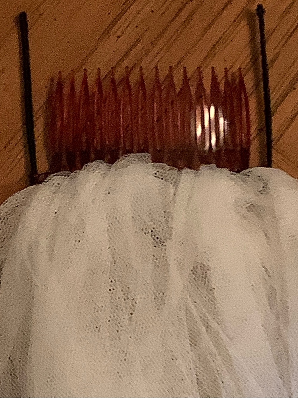 Cathedral Bridal Lace Edge Veil - Ivory - Picture 4 of 7